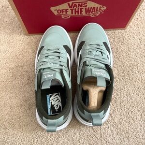 Vans Men’s/ Women’s Mint Green Low-Top Sneakers